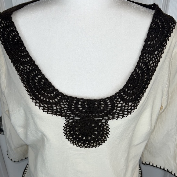 Chadwick’s Embroidered Crochet Tunic Scoop Neck Boho Resort Wear Top - Picture 2 of 14